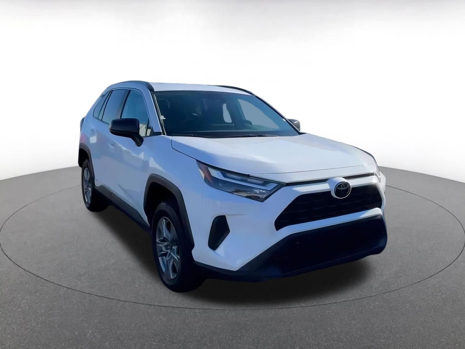 Thumbnail: 2025 Toyota RAV4 - 3