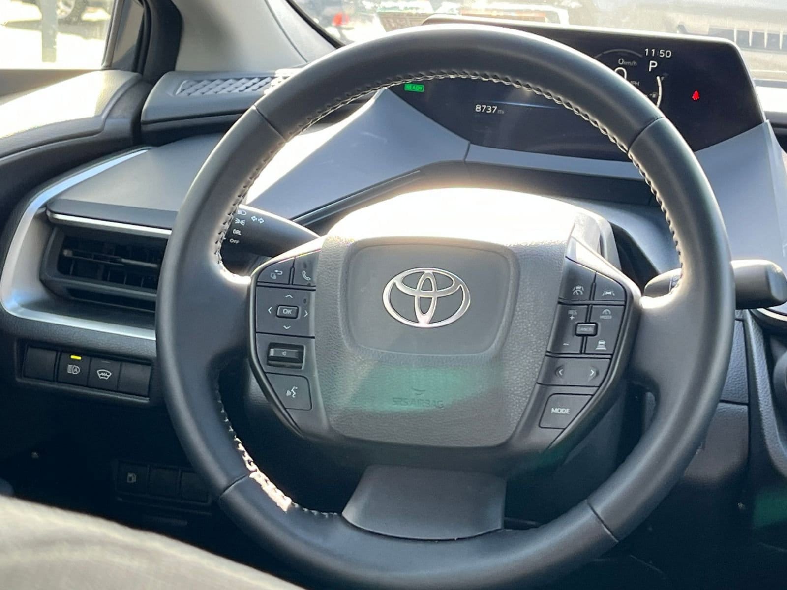 Thumbnail: 2025 Toyota Prius - 27