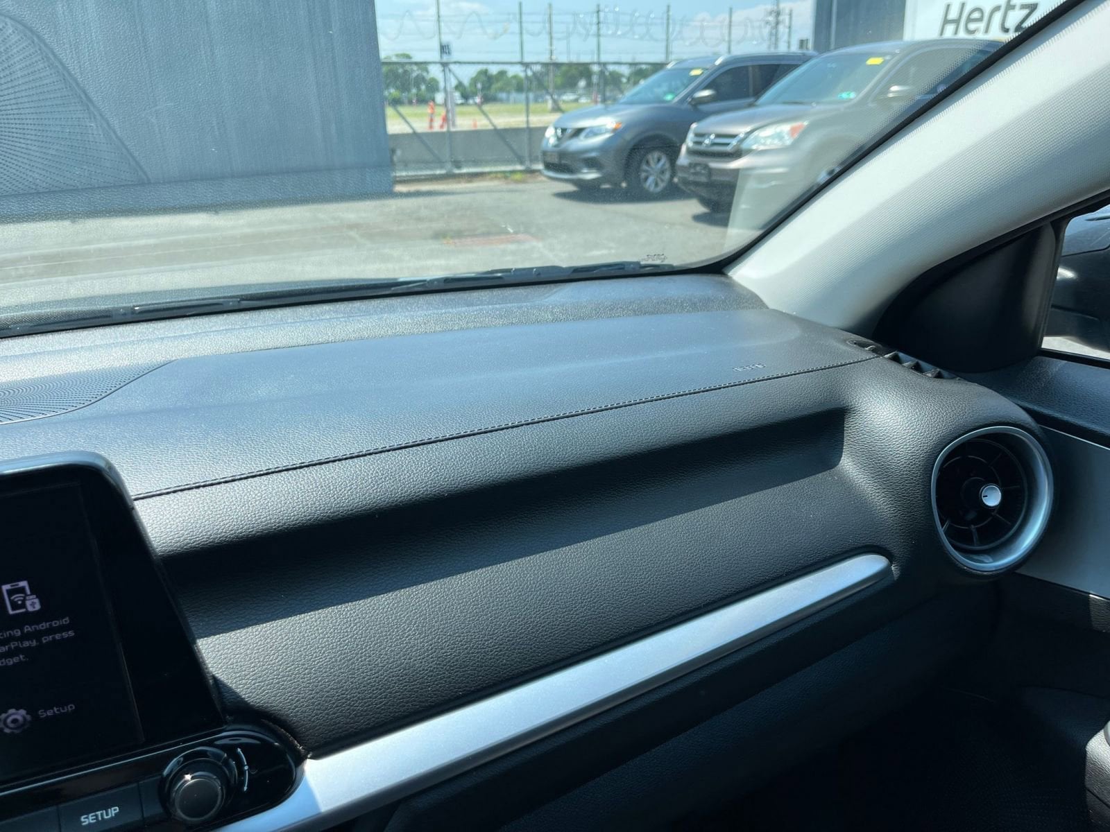 Thumbnail: 2023 Kia Forte - 33