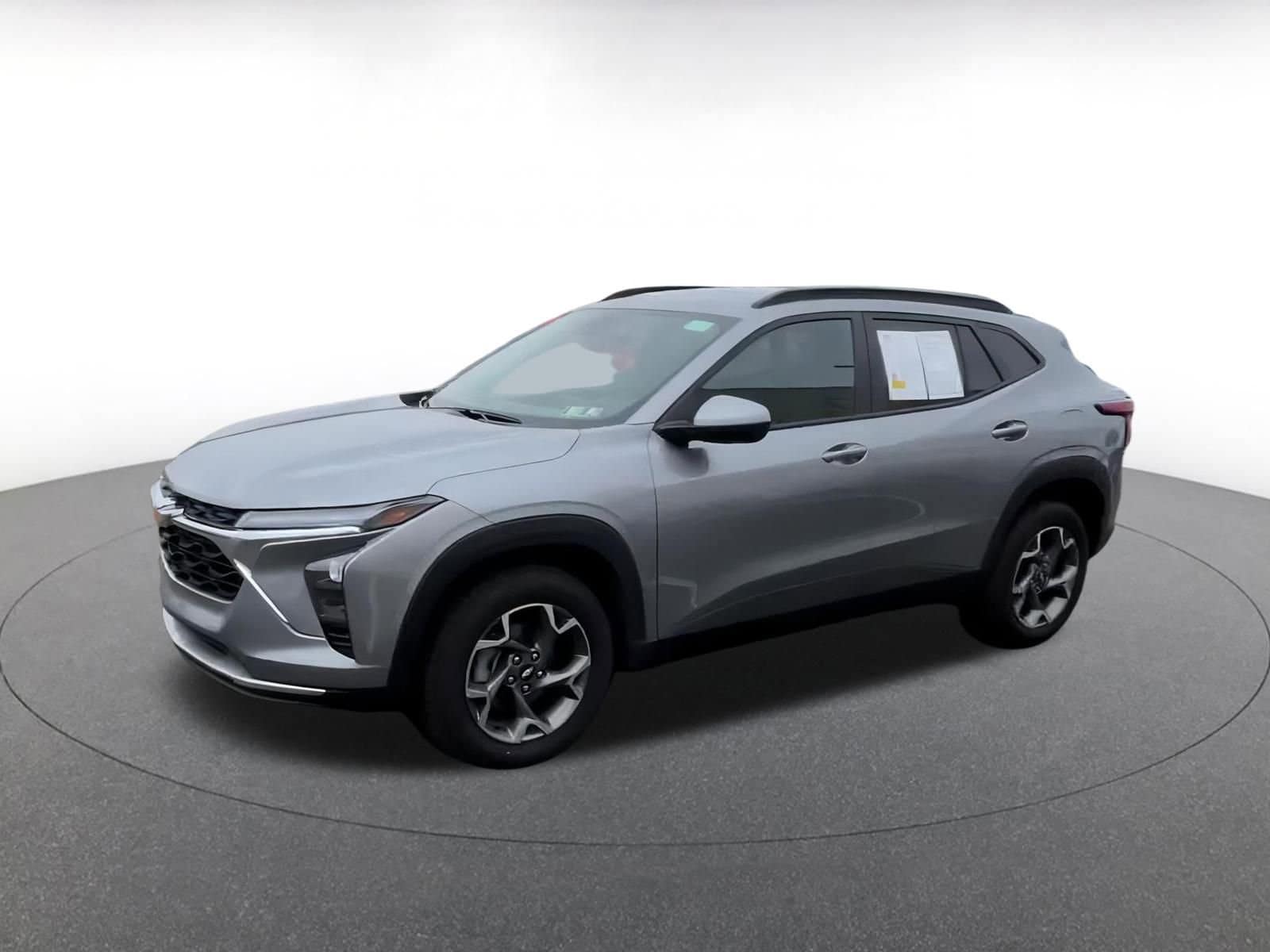 Thumbnail: 2025 Chevrolet Trax - 7