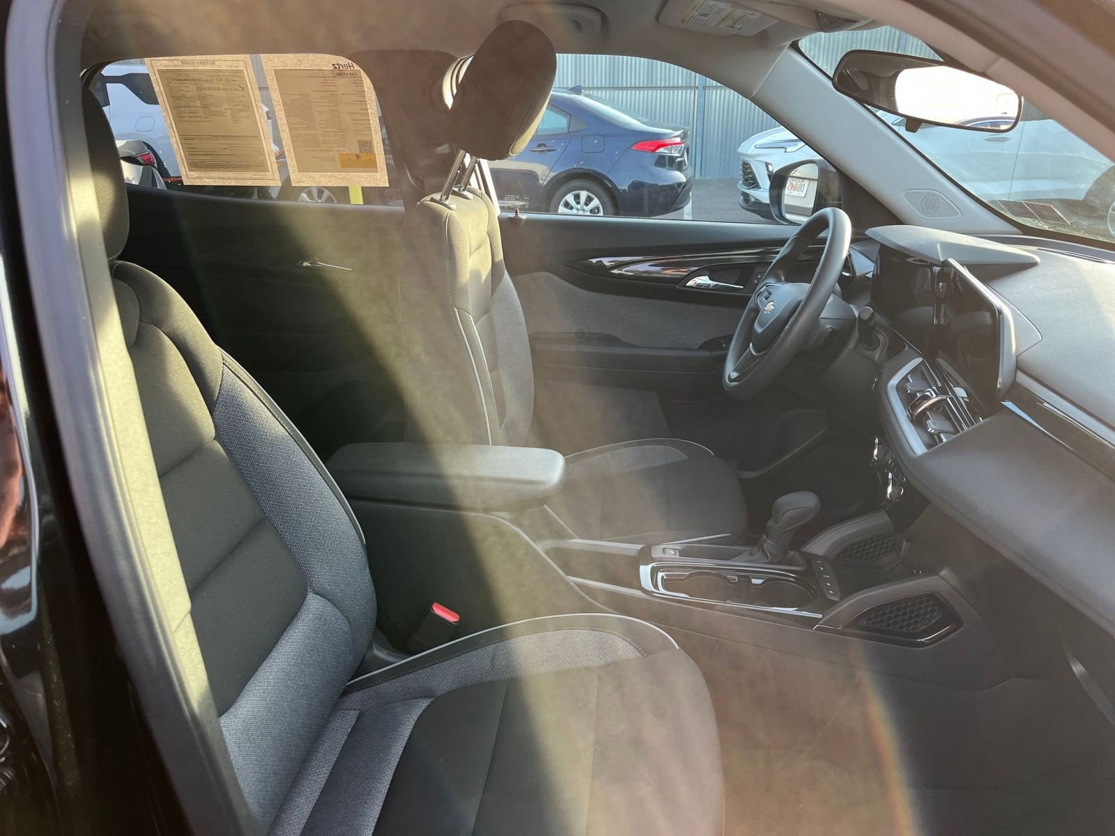 Thumbnail: 2025 Chevrolet TrailBlazer - 34