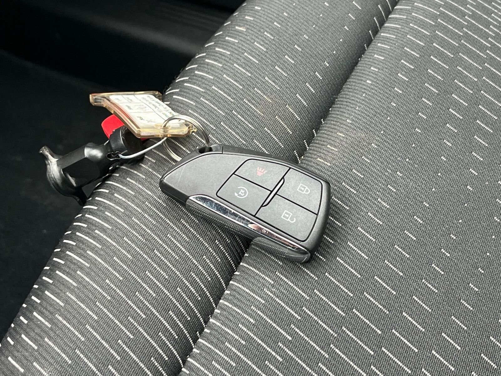 Thumbnail: 2025 Chevrolet Equinox - 21