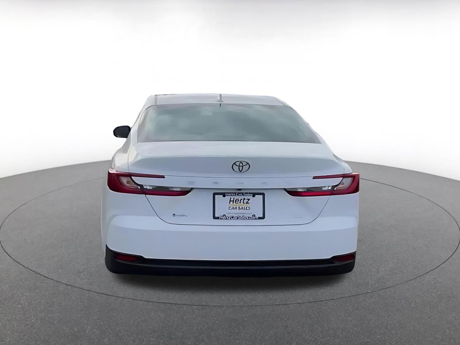 Thumbnail: 2025 Toyota Camry - 12