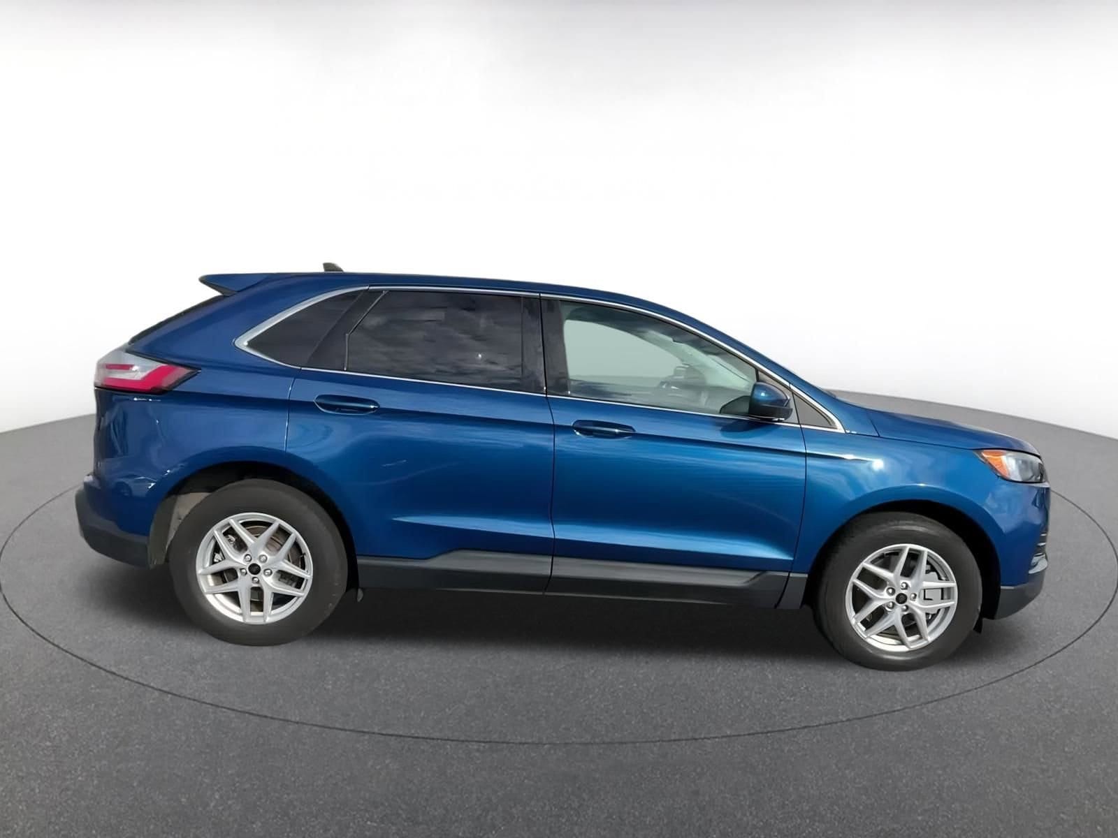 Thumbnail: 2024 Ford Edge - 16