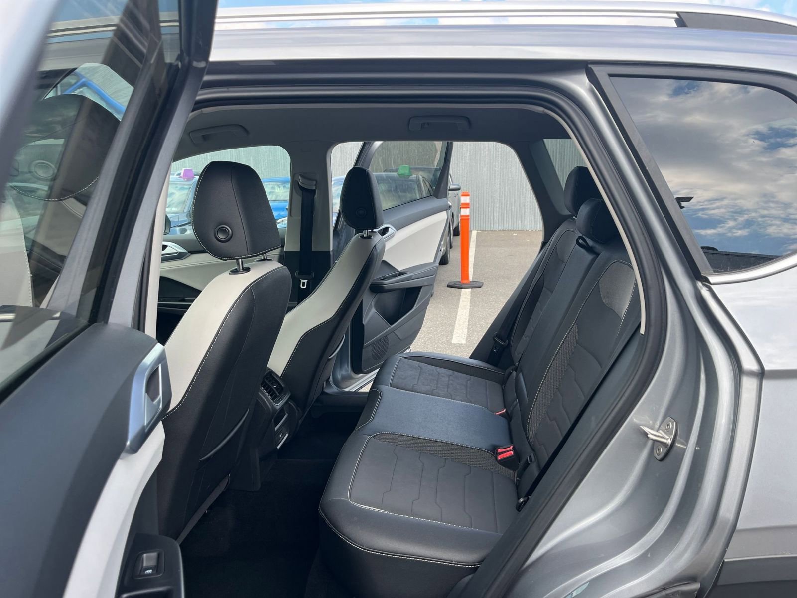 Thumbnail: 2025 Volkswagen Taos - 26