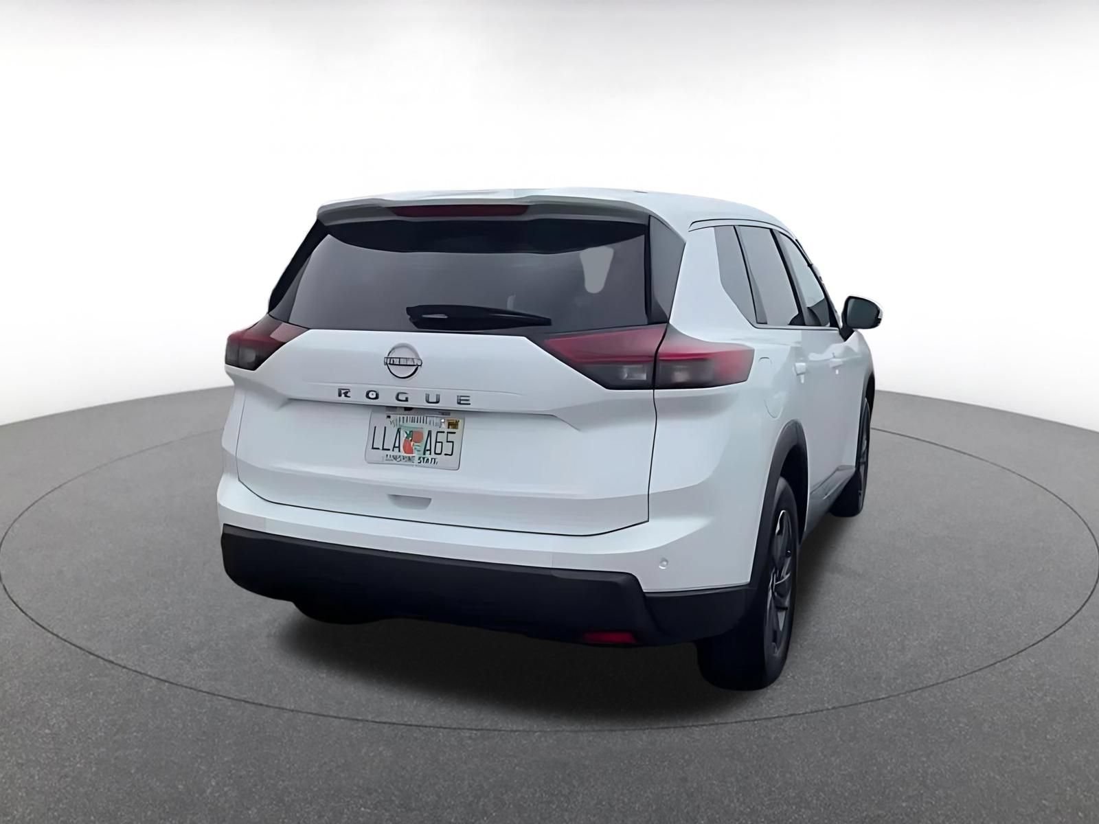 Thumbnail: 2025 Nissan Rogue - 15