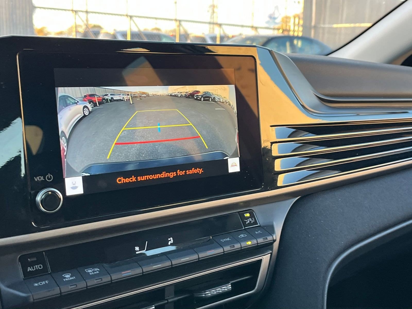 Thumbnail: 2025 Toyota Camry - 17