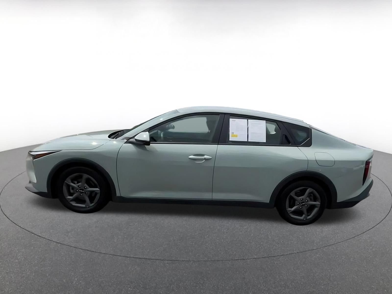 Thumbnail: 2025 Kia K4 - 8