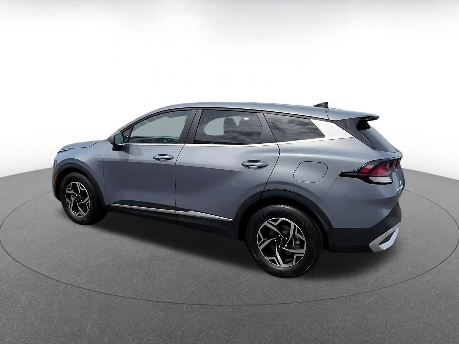 Thumbnail: 2025 Kia Sportage - 10