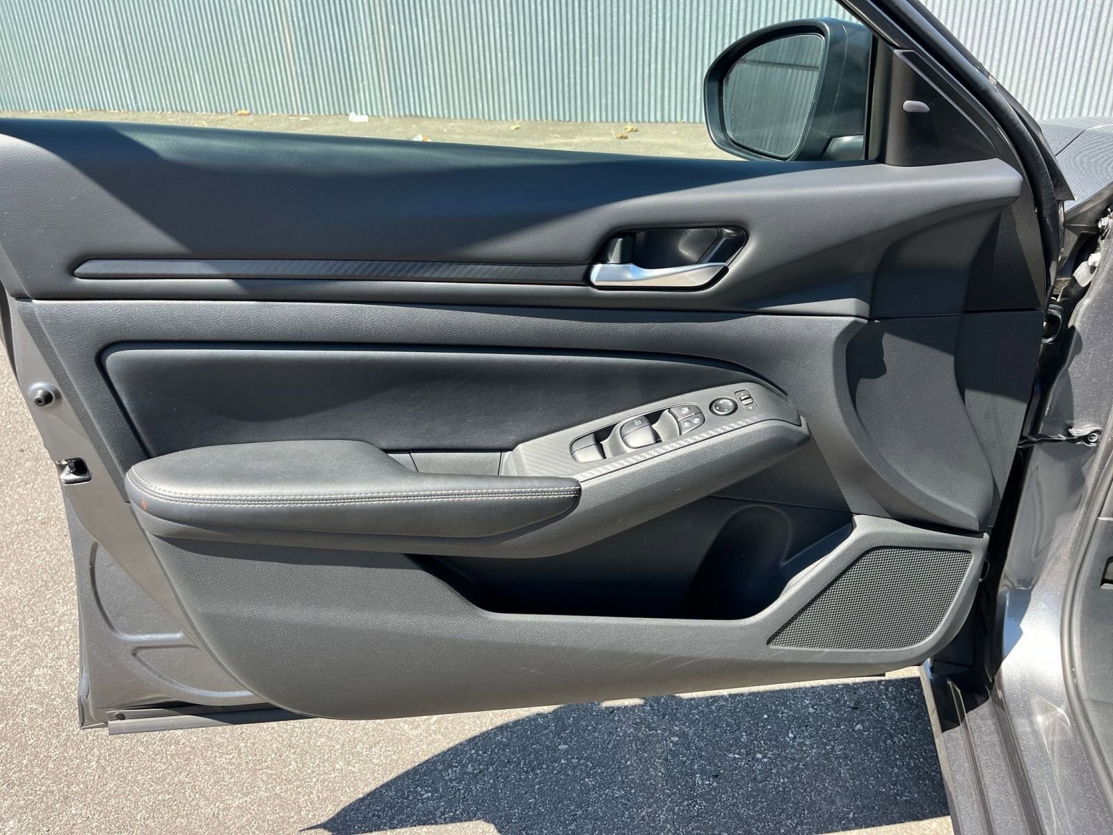 Thumbnail: 2024 Nissan Altima - 20