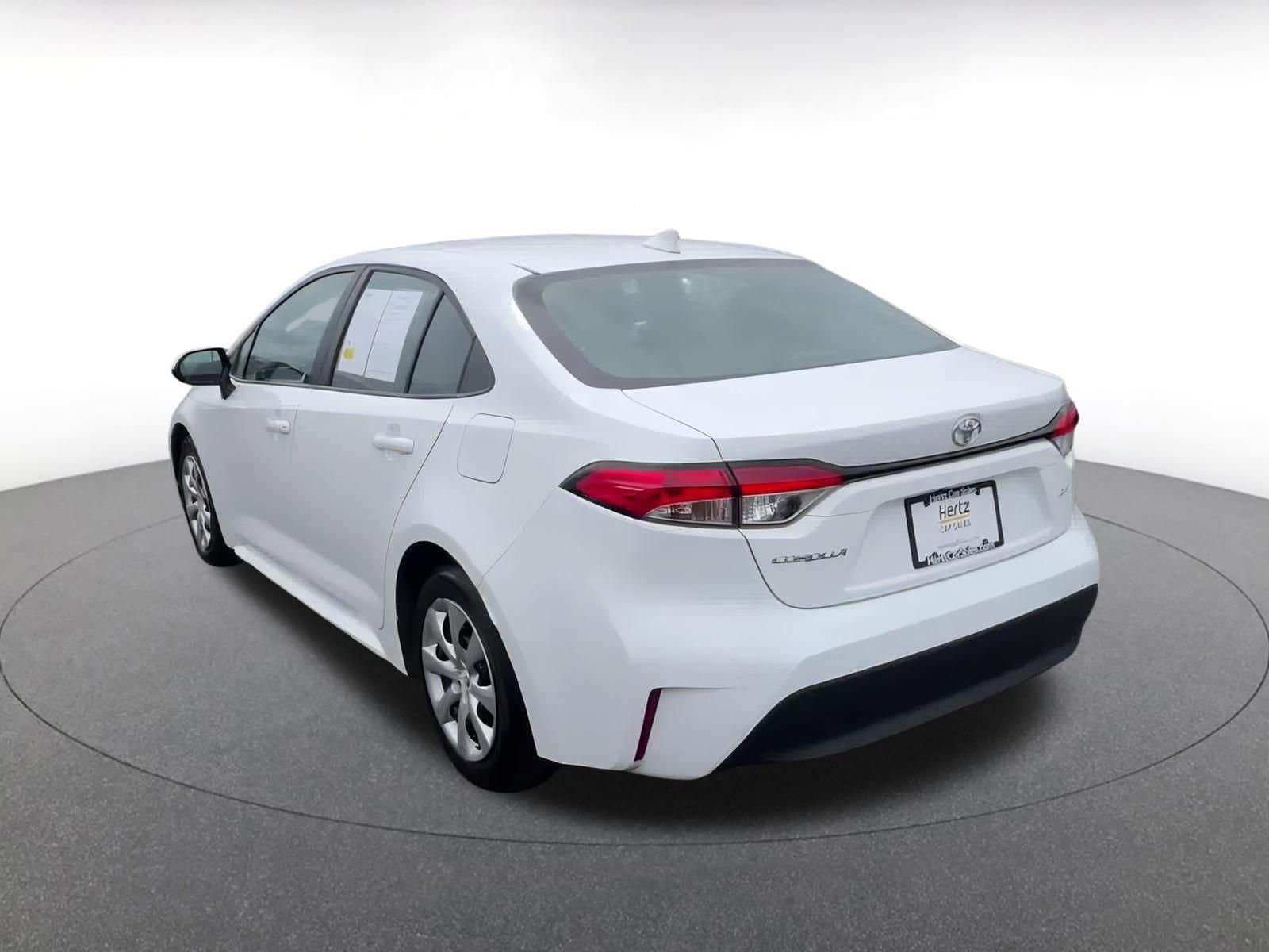Thumbnail: 2024 Toyota Corolla - 11