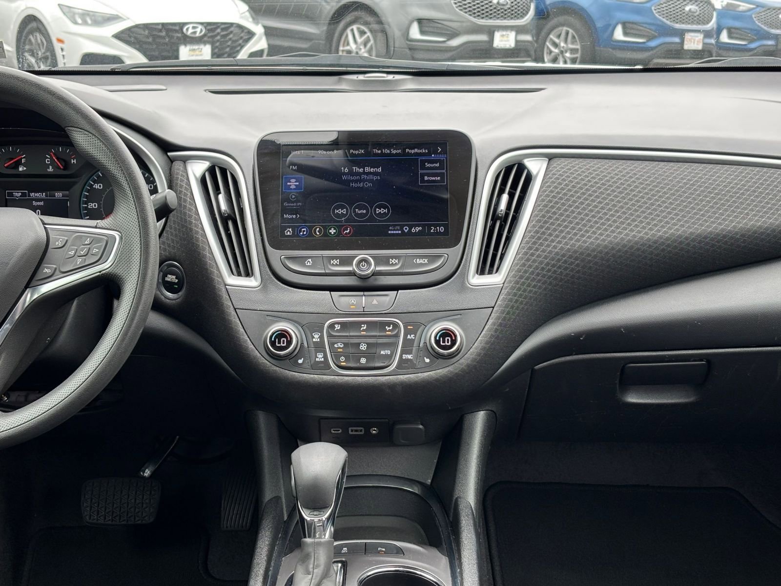 Thumbnail: 2024 Chevrolet Malibu - 18