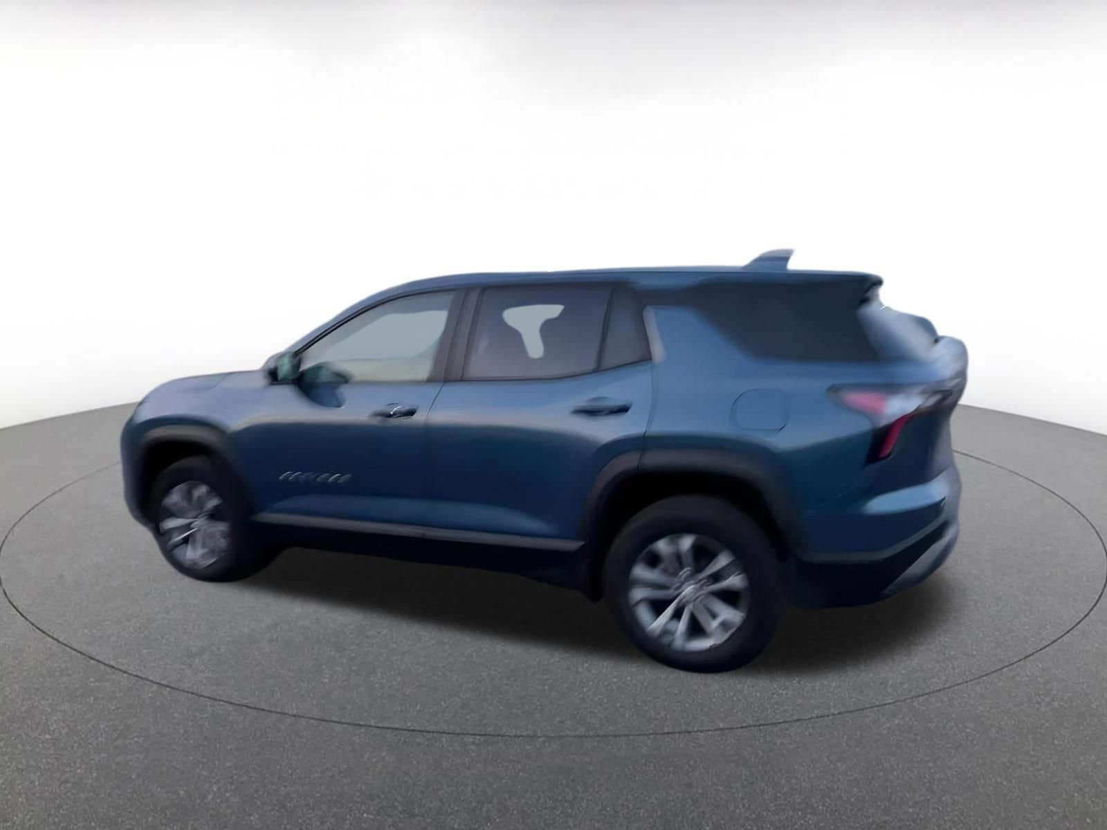 Thumbnail: 2025 Chevrolet Equinox - 10