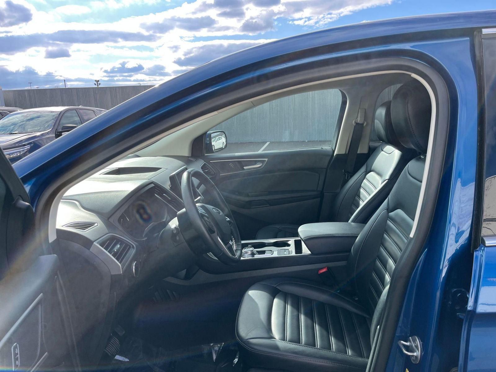 Thumbnail: 2024 Ford Edge - 26