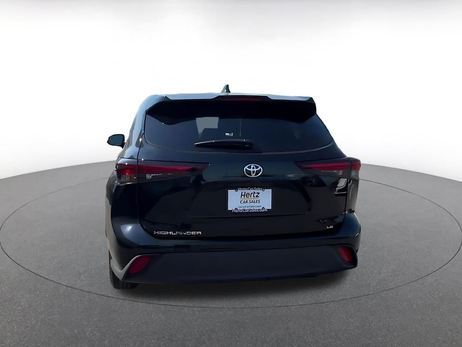 Thumbnail: 2025 Toyota Highlander - 12