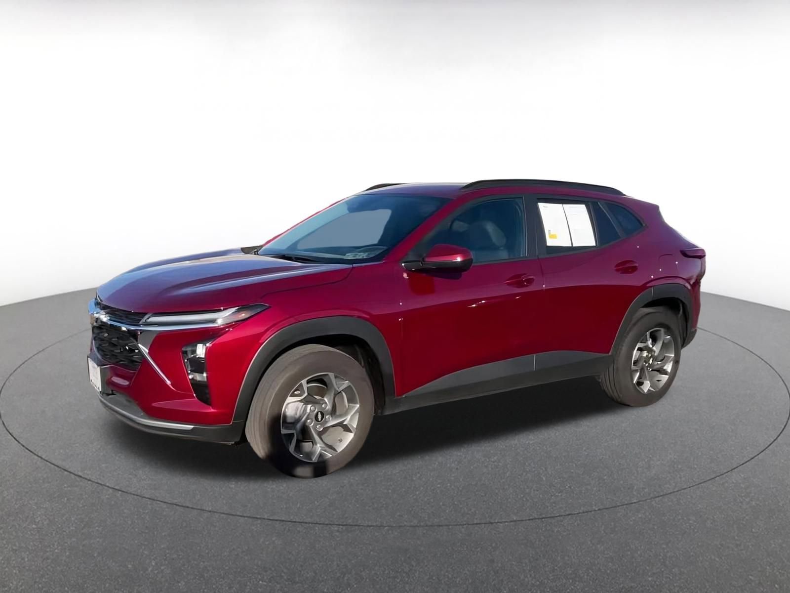 Thumbnail: 2025 Chevrolet Trax - 7