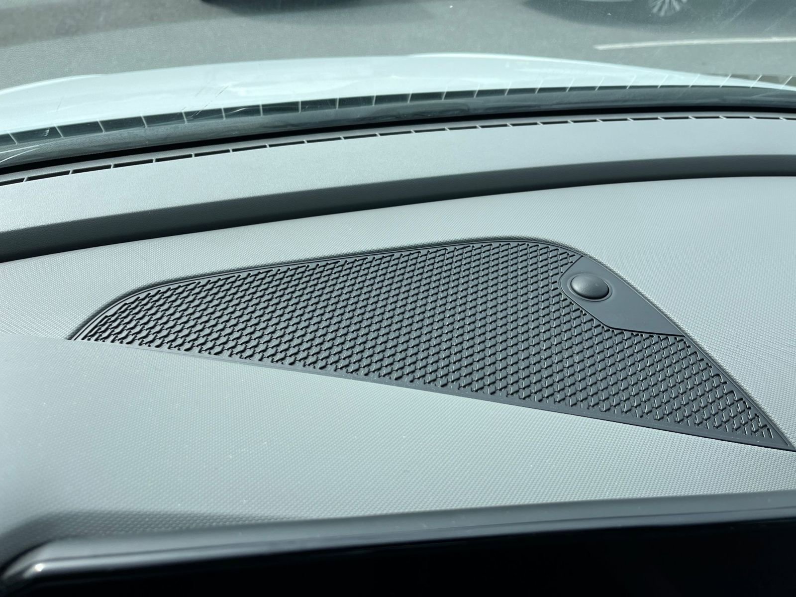 Thumbnail: 2025 Hyundai Elantra - 17