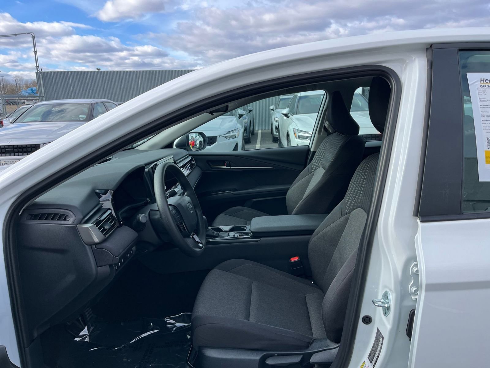 Thumbnail: 2025 Toyota Camry - 26