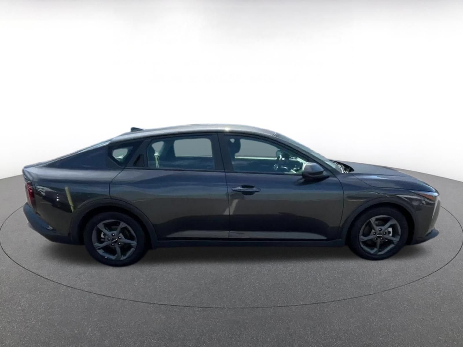 Thumbnail: 2025 Kia K4 - 15