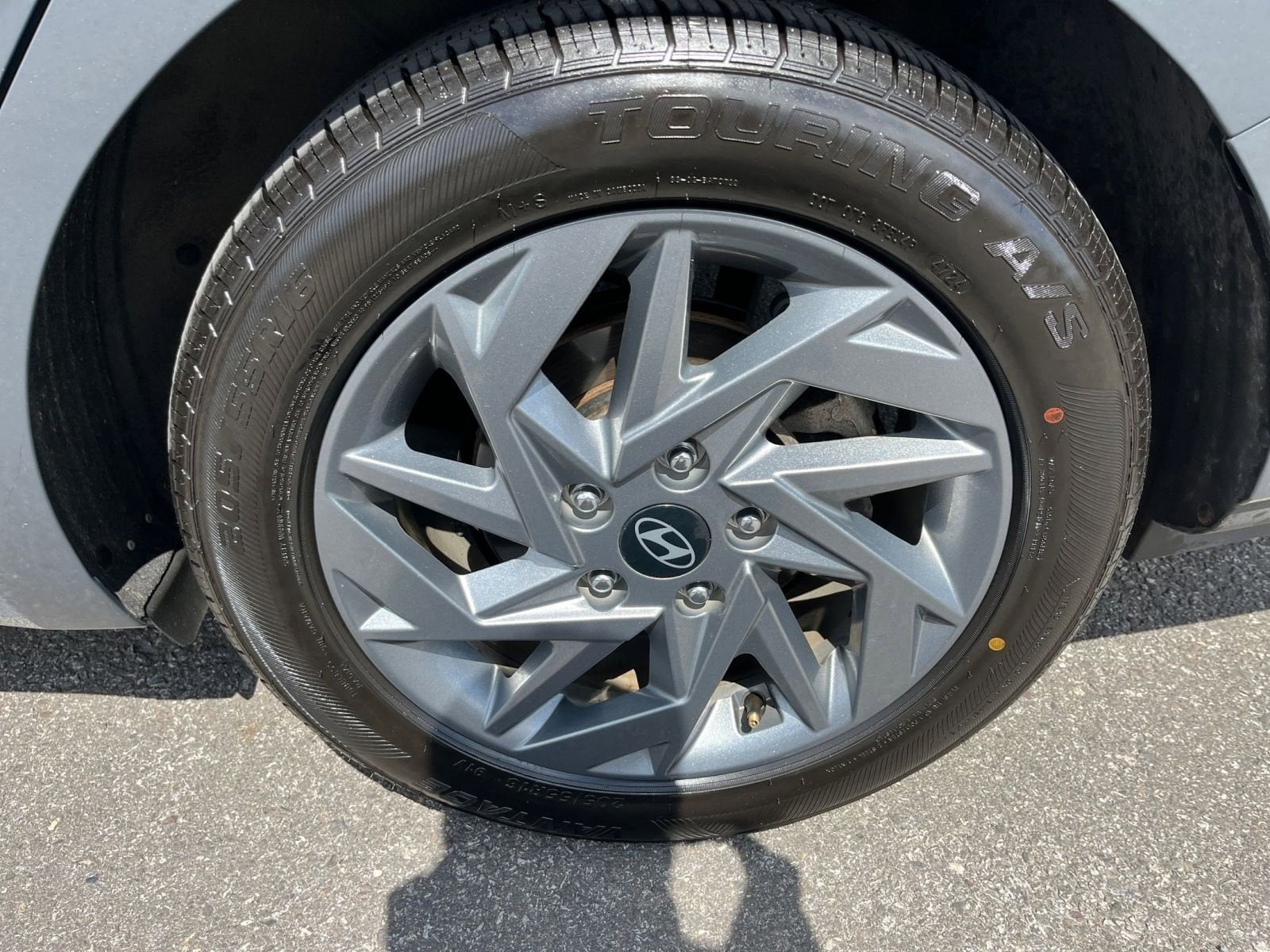 Thumbnail: 2024 Hyundai Elantra - 29