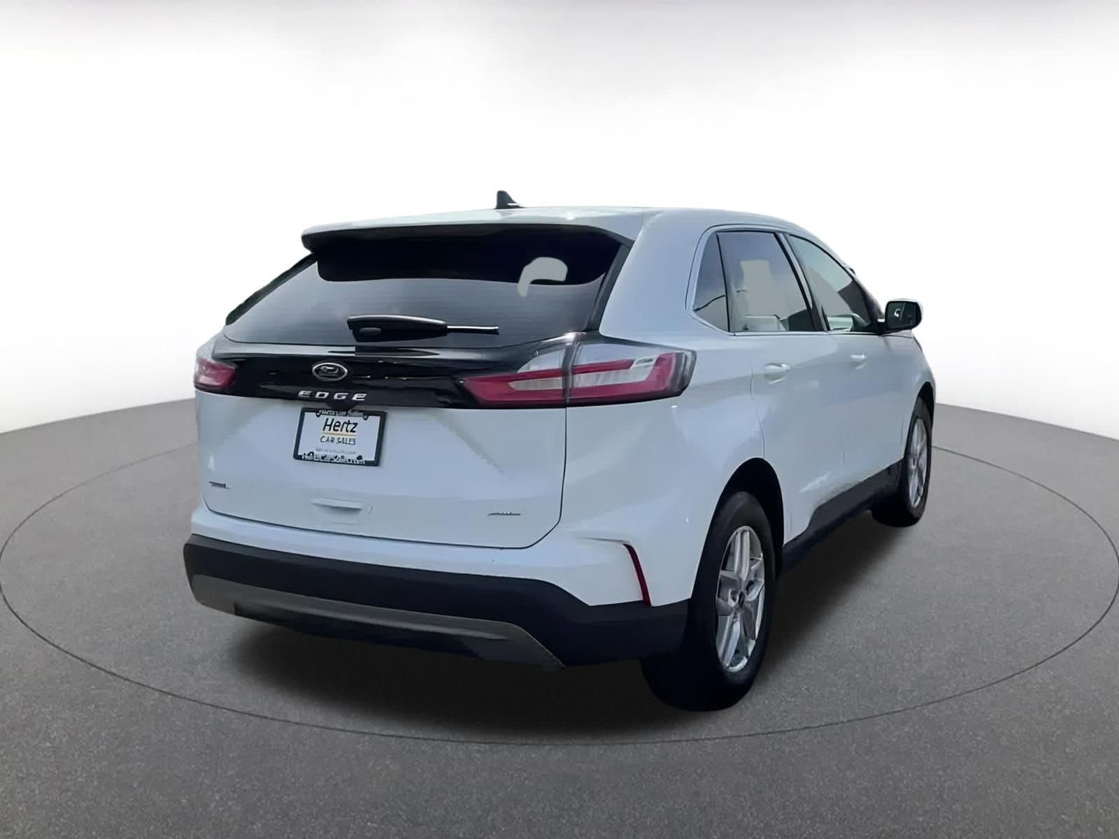 Thumbnail: 2024 Ford Edge - 13