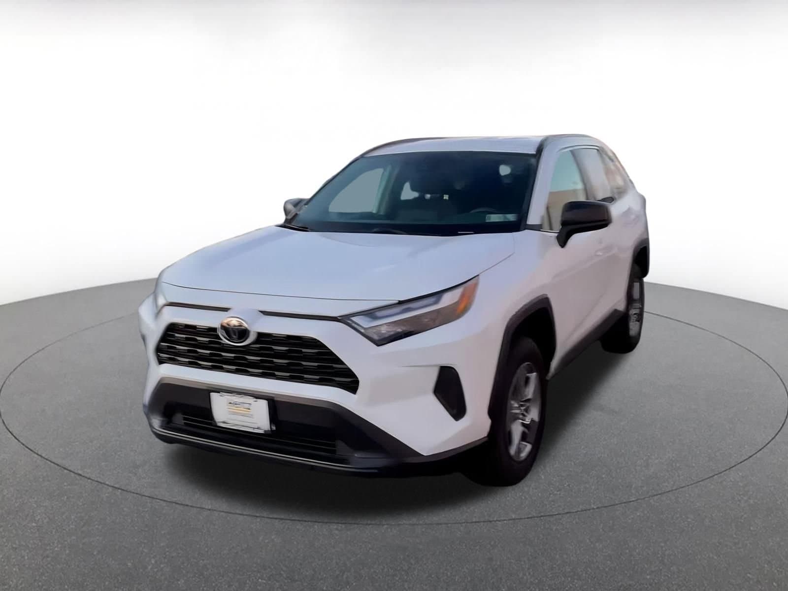 Thumbnail: 2025 Toyota RAV4 - 5