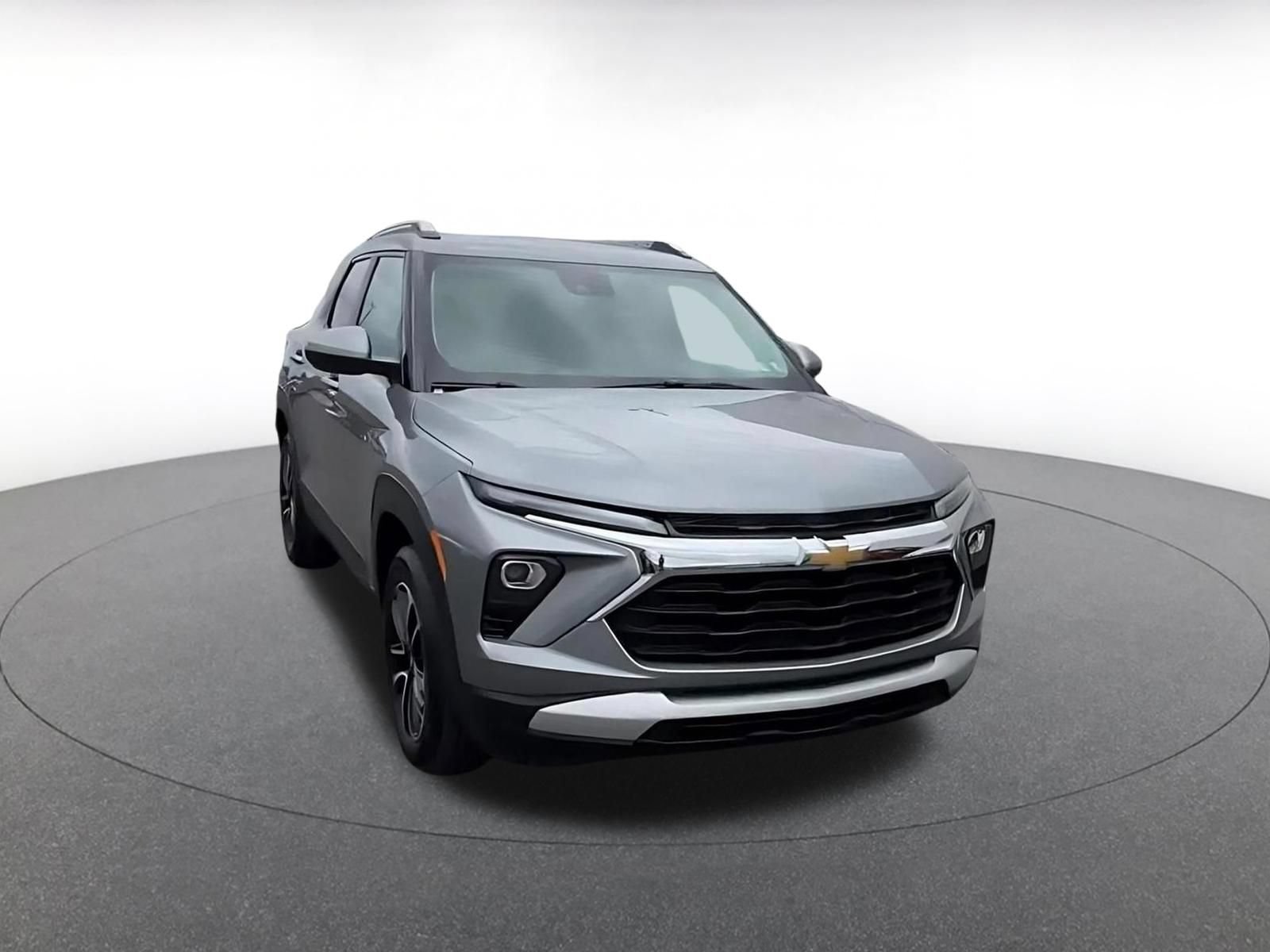 Thumbnail: 2025 Chevrolet TrailBlazer - 3