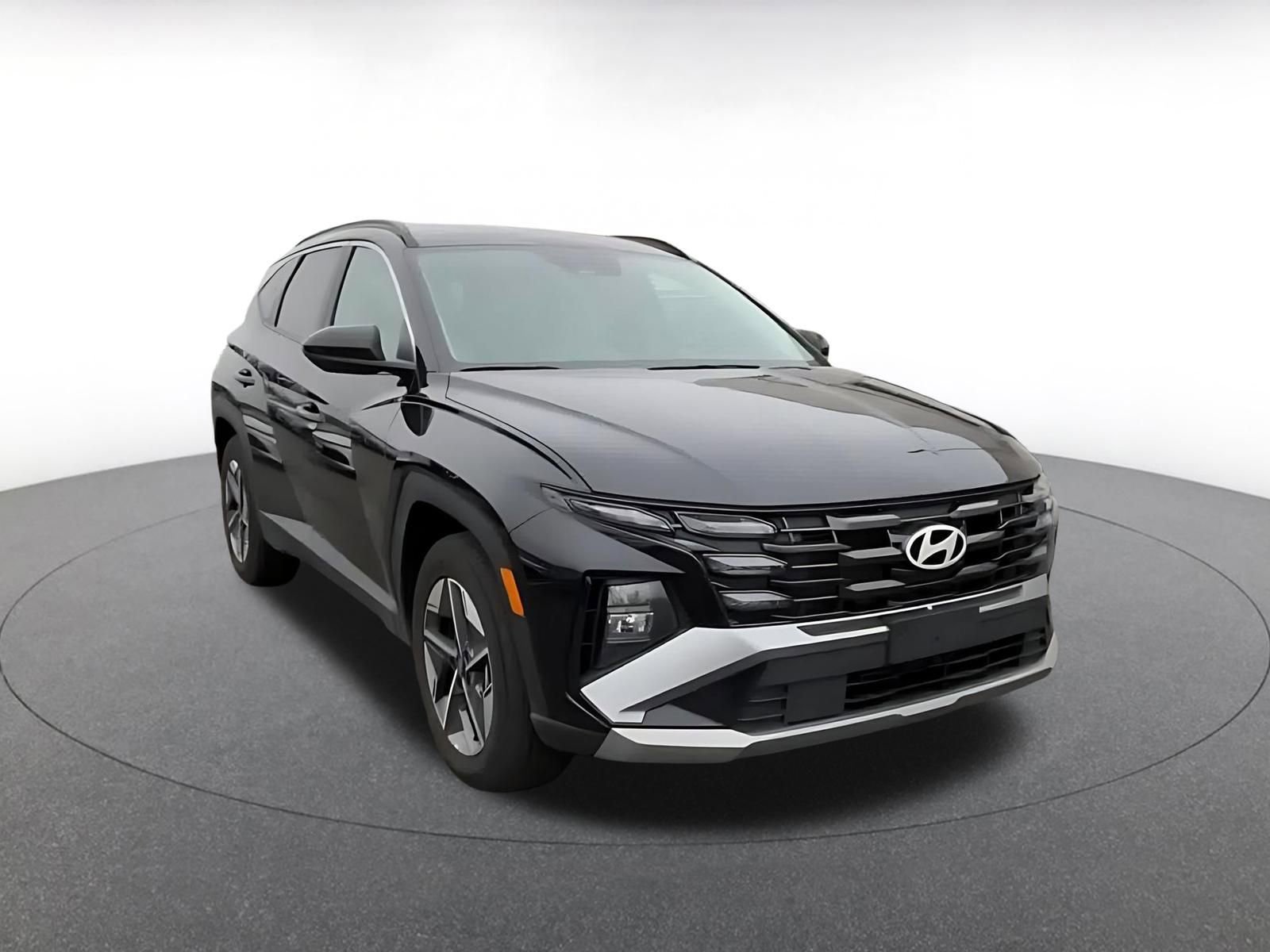 Thumbnail: 2025 Hyundai Tucson - 3