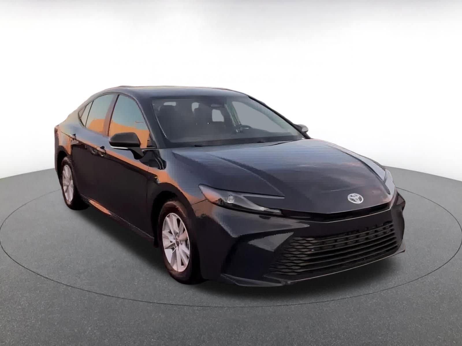 Thumbnail: 2025 Toyota Camry - 3
