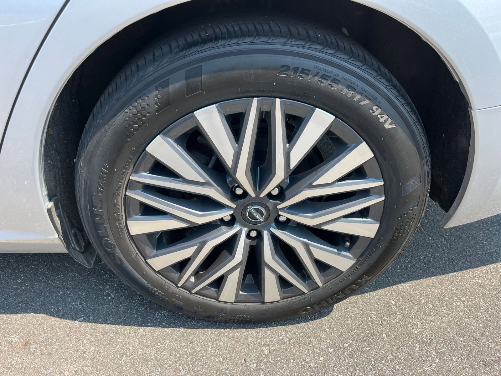 2024 Nissan Altima SV 30