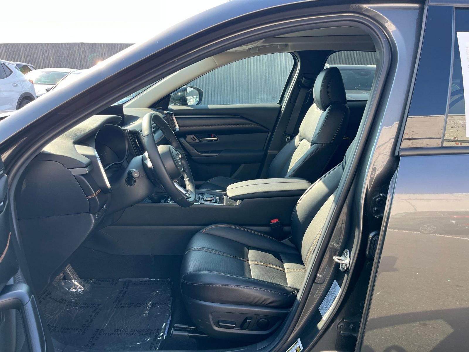 Thumbnail: 2025 Mazda CX-50 - 28