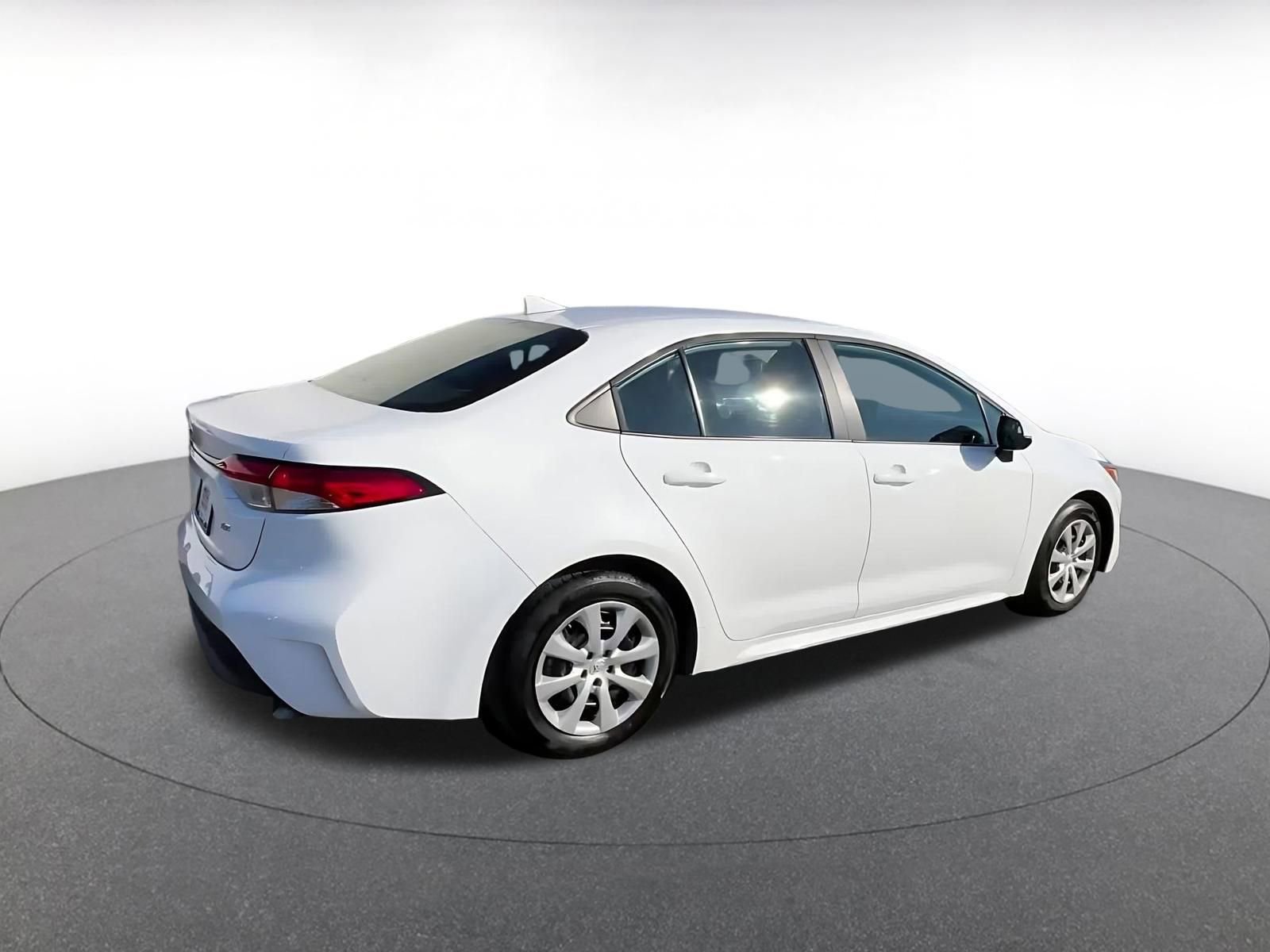 Thumbnail: 2025 Toyota Corolla - 15