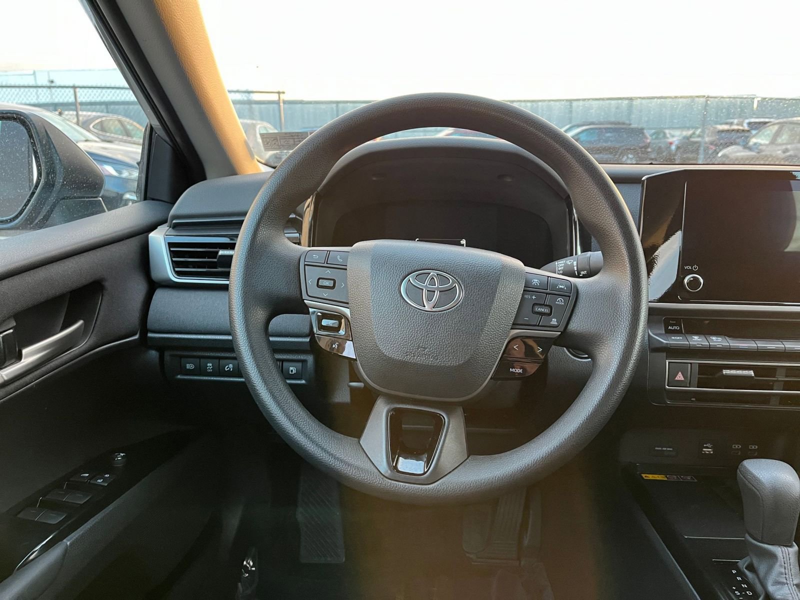 Thumbnail: 2025 Toyota Camry - 27