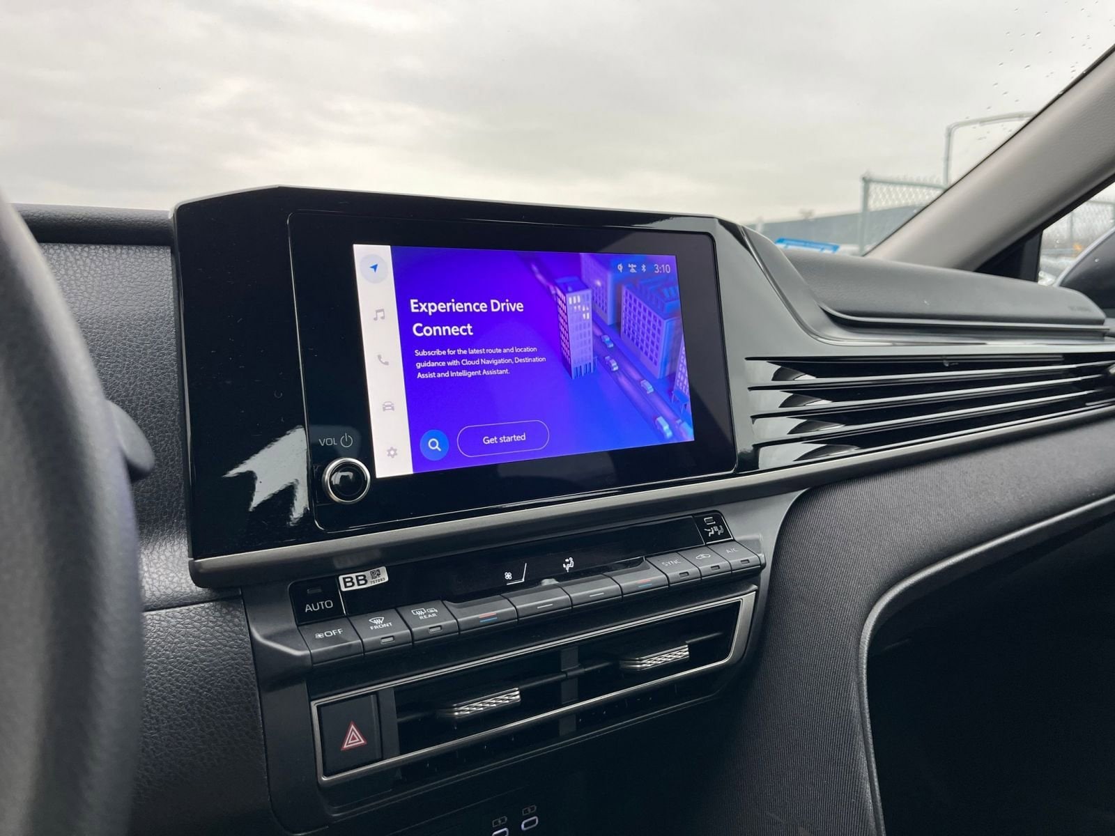 Thumbnail: 2025 Toyota Camry - 21