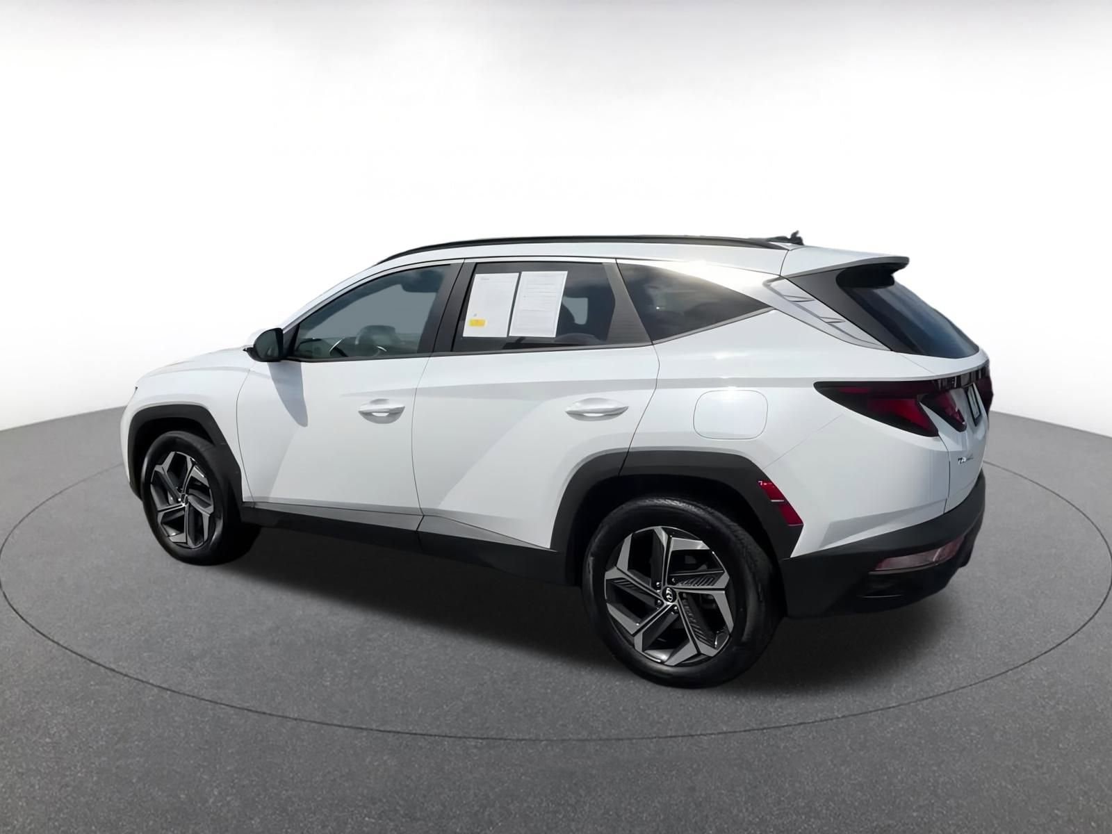Thumbnail: 2024 Hyundai Tucson - 10
