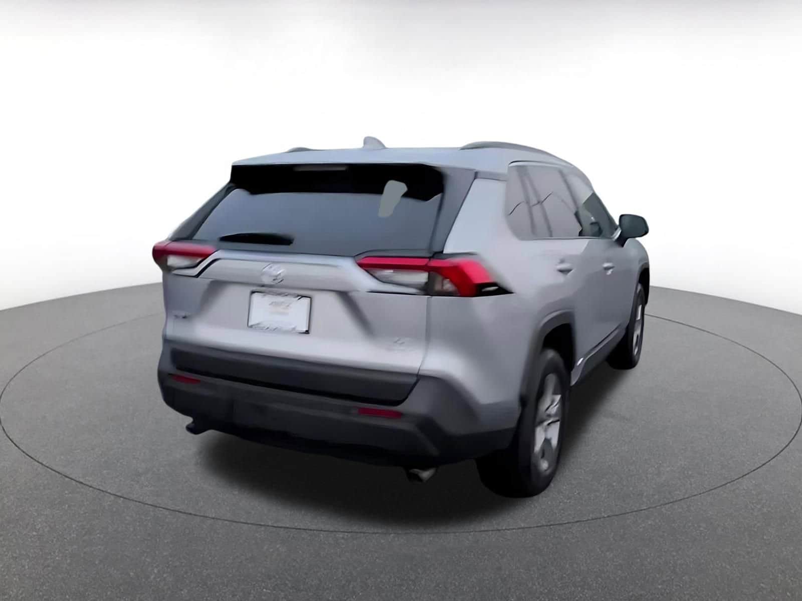 Thumbnail: 2025 Toyota RAV4 - 13