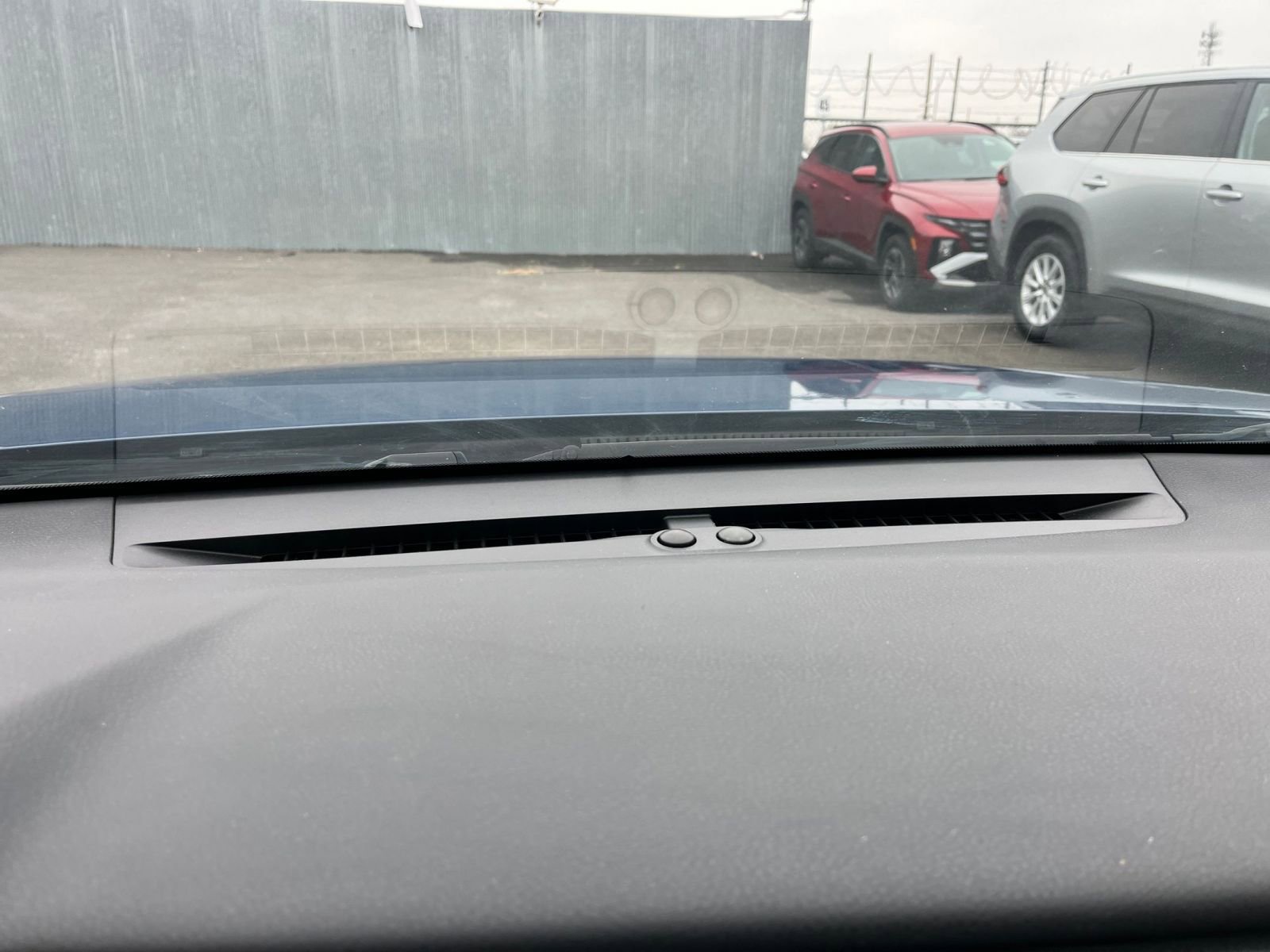 Thumbnail: 2025 Toyota Camry - 18