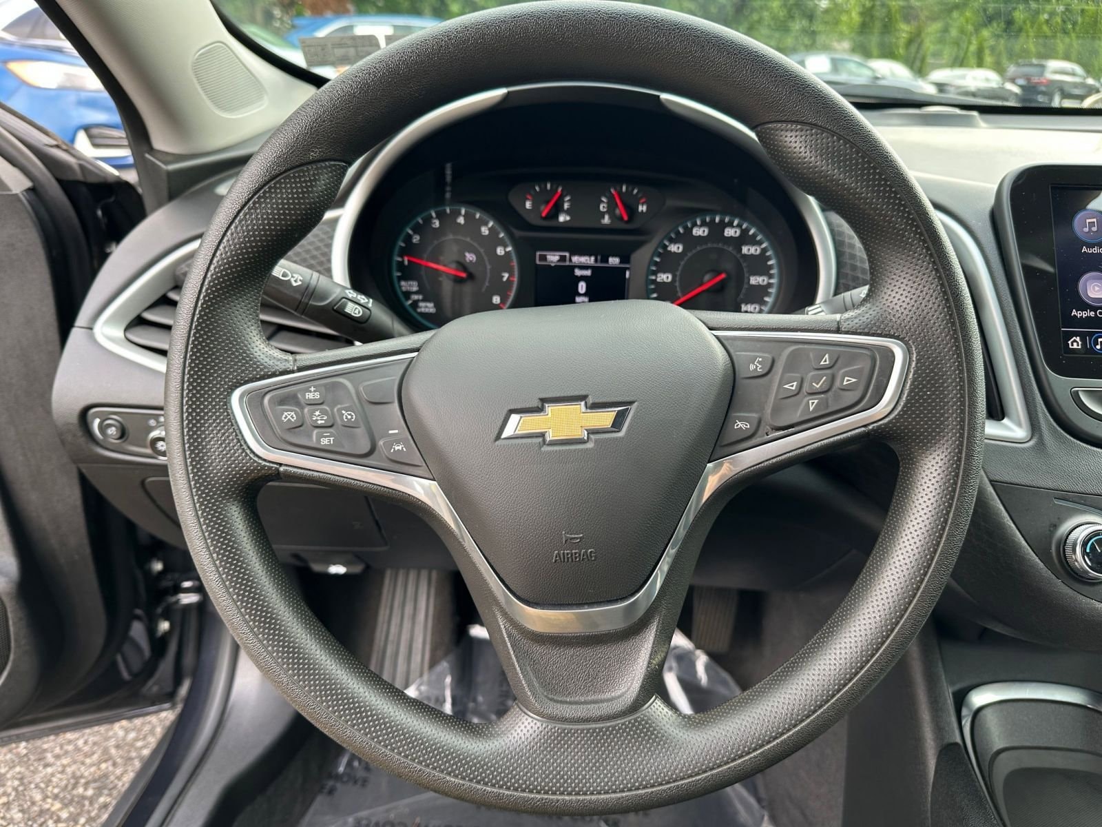 Thumbnail: 2023 Chevrolet Malibu - 28