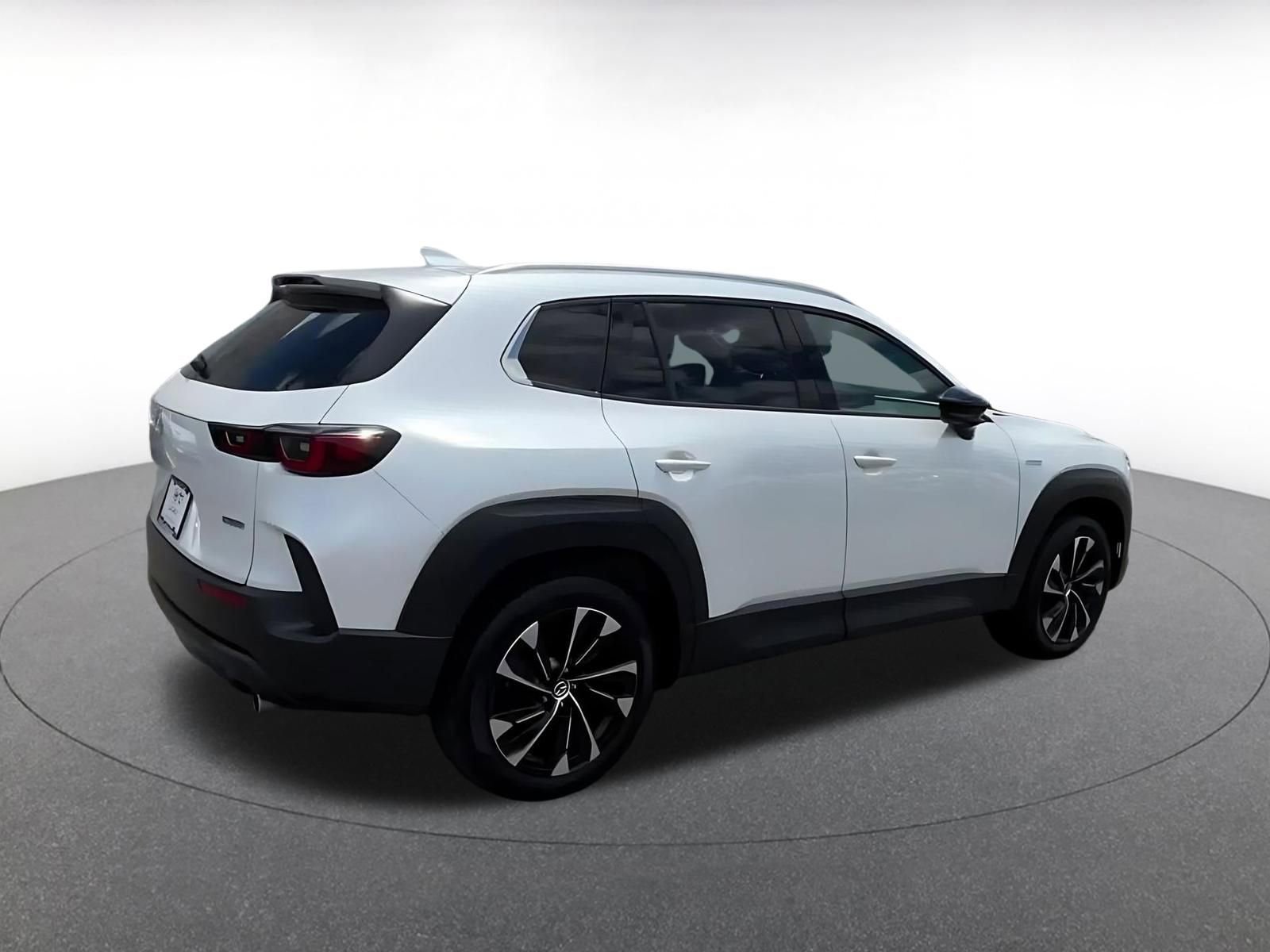 Thumbnail: 2025 Mazda CX-50 - 15