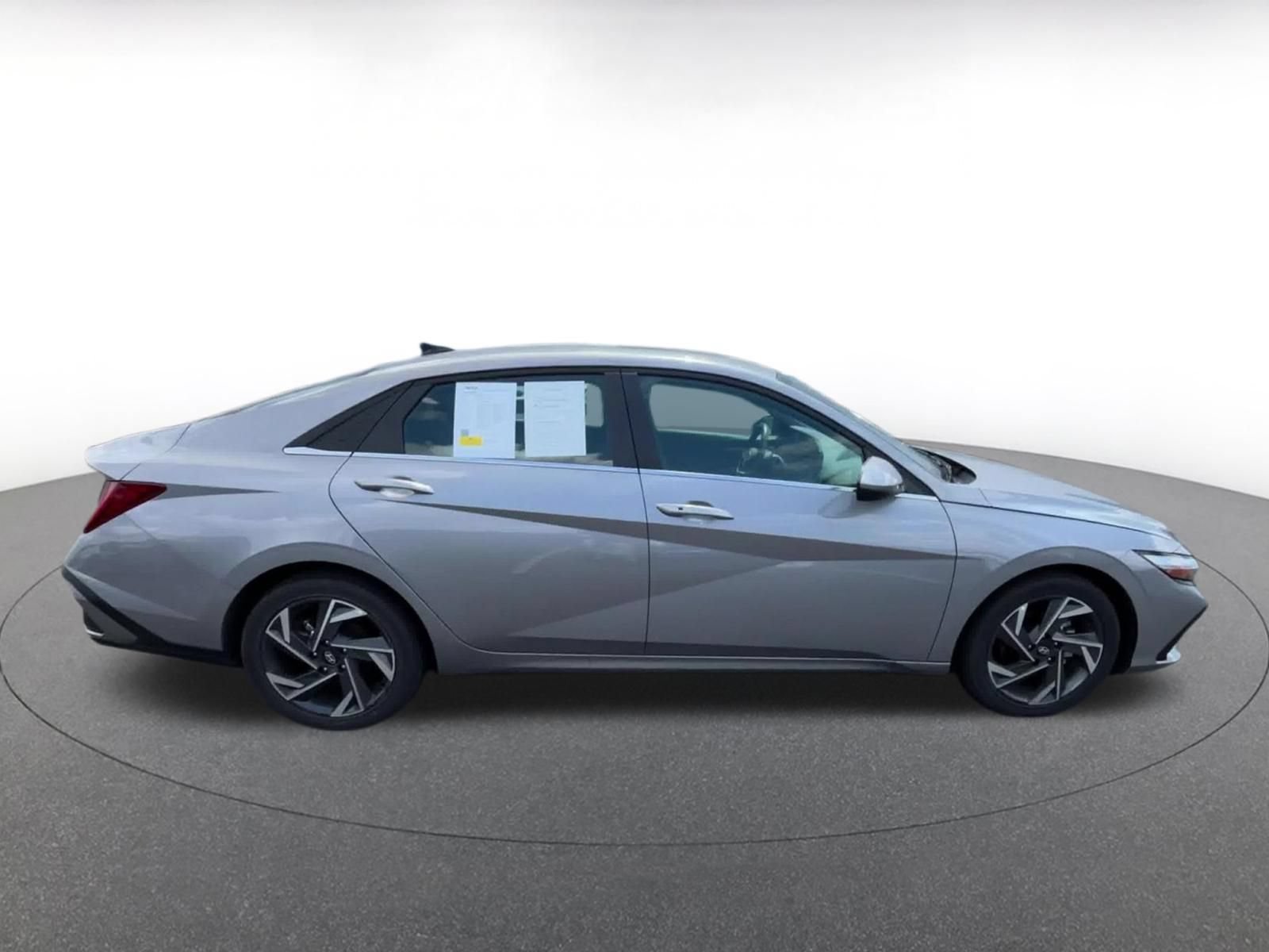 Thumbnail: 2025 Hyundai Elantra - 16