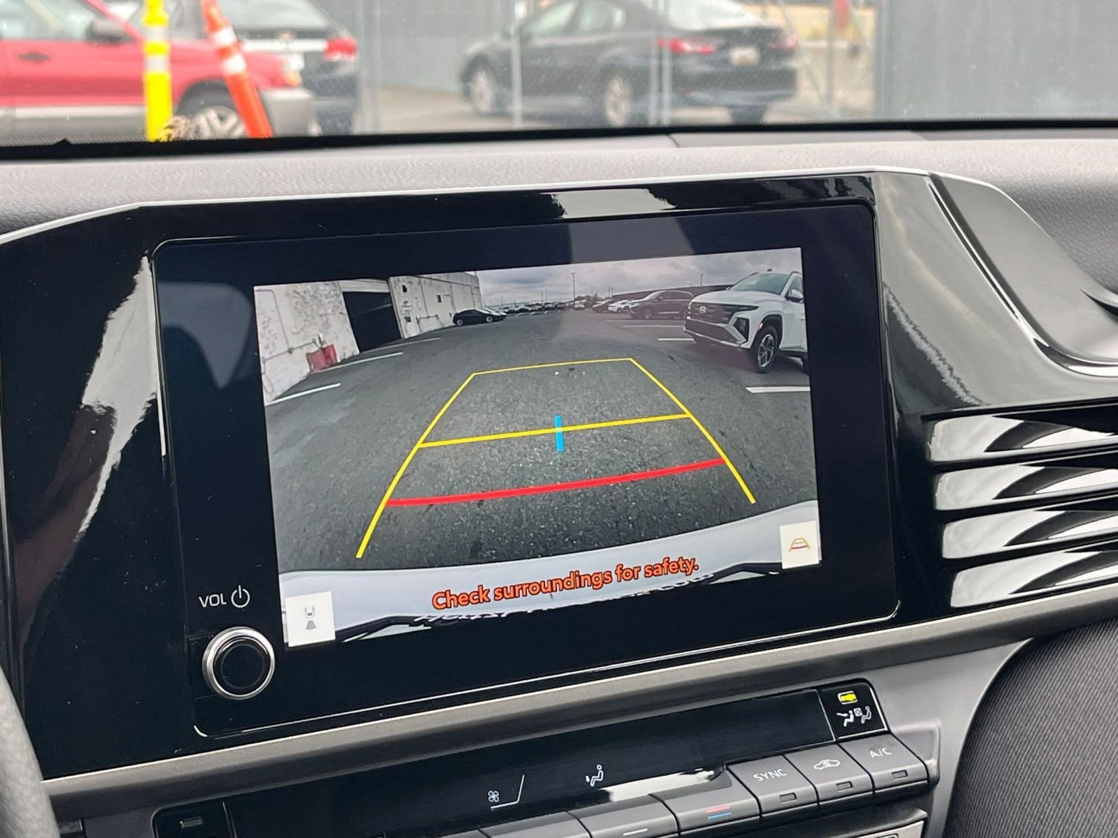 Thumbnail: 2025 Toyota Camry - 17