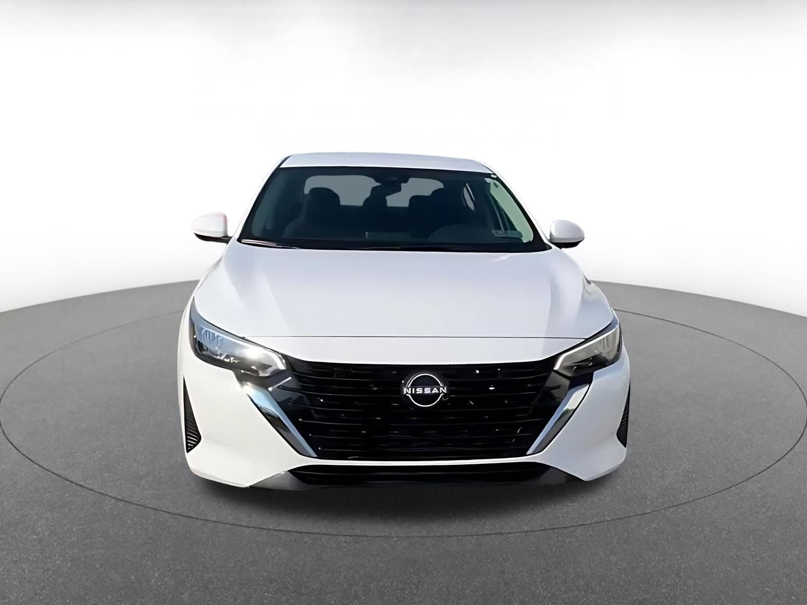 Thumbnail: 2025 Nissan Sentra - 5