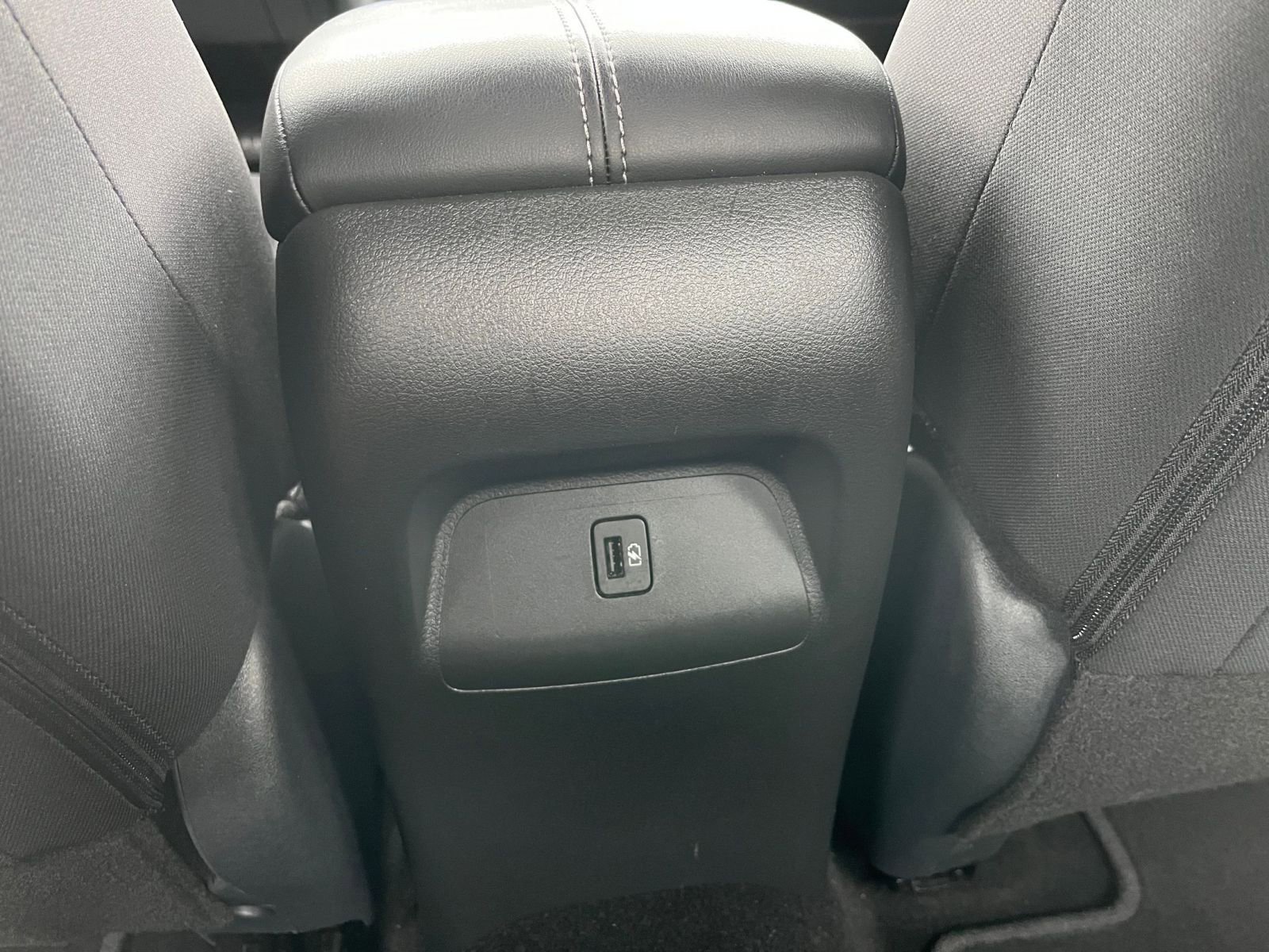 Thumbnail: 2025 Nissan Sentra - 23