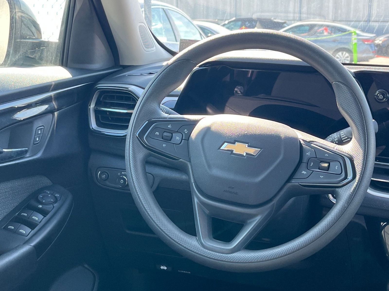 Thumbnail: 2025 Chevrolet TrailBlazer - 27