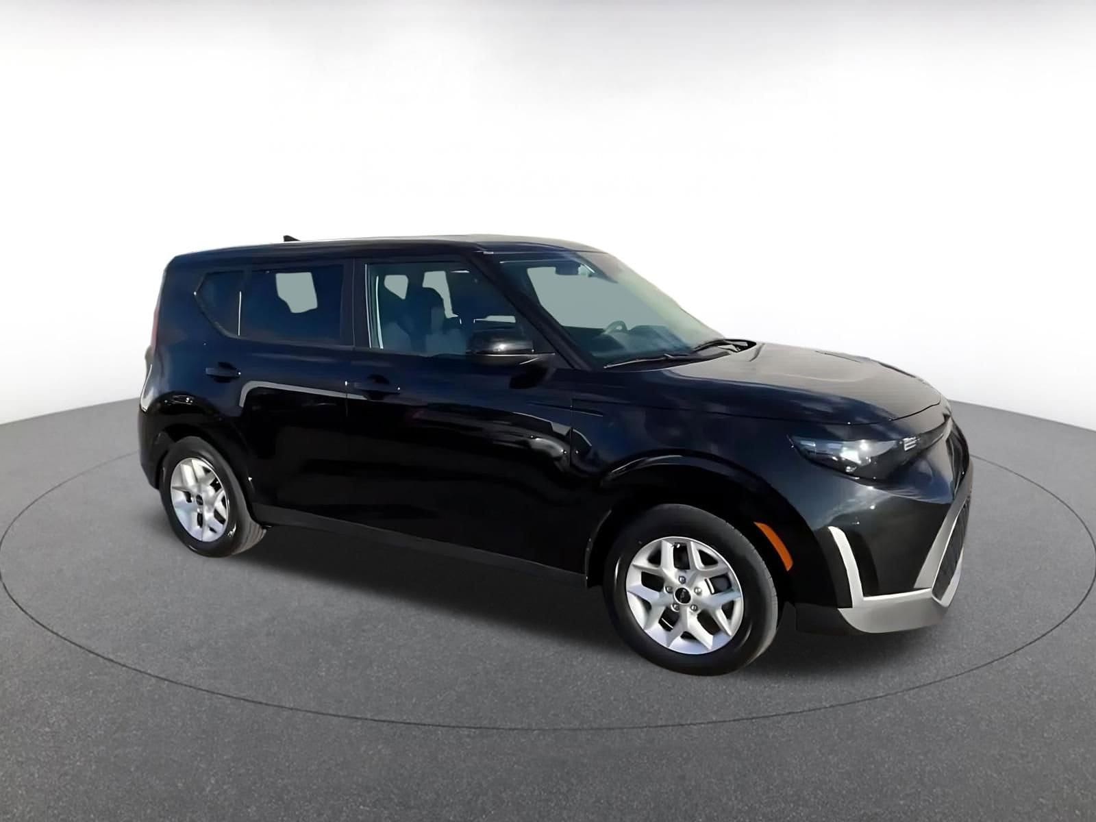 Thumbnail: 2025 Kia Soul - 2