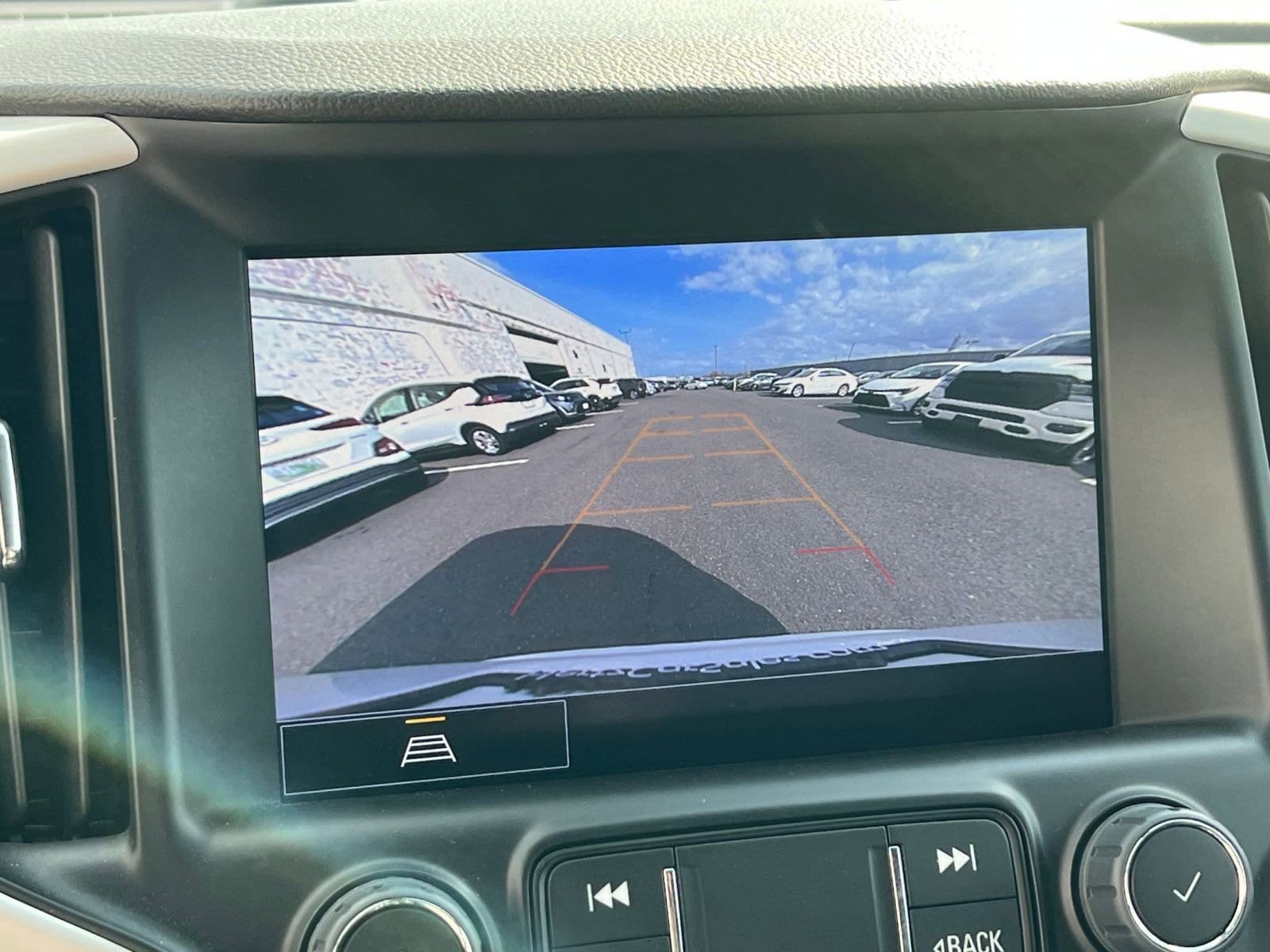 2024 GMC Terrain SLT 17