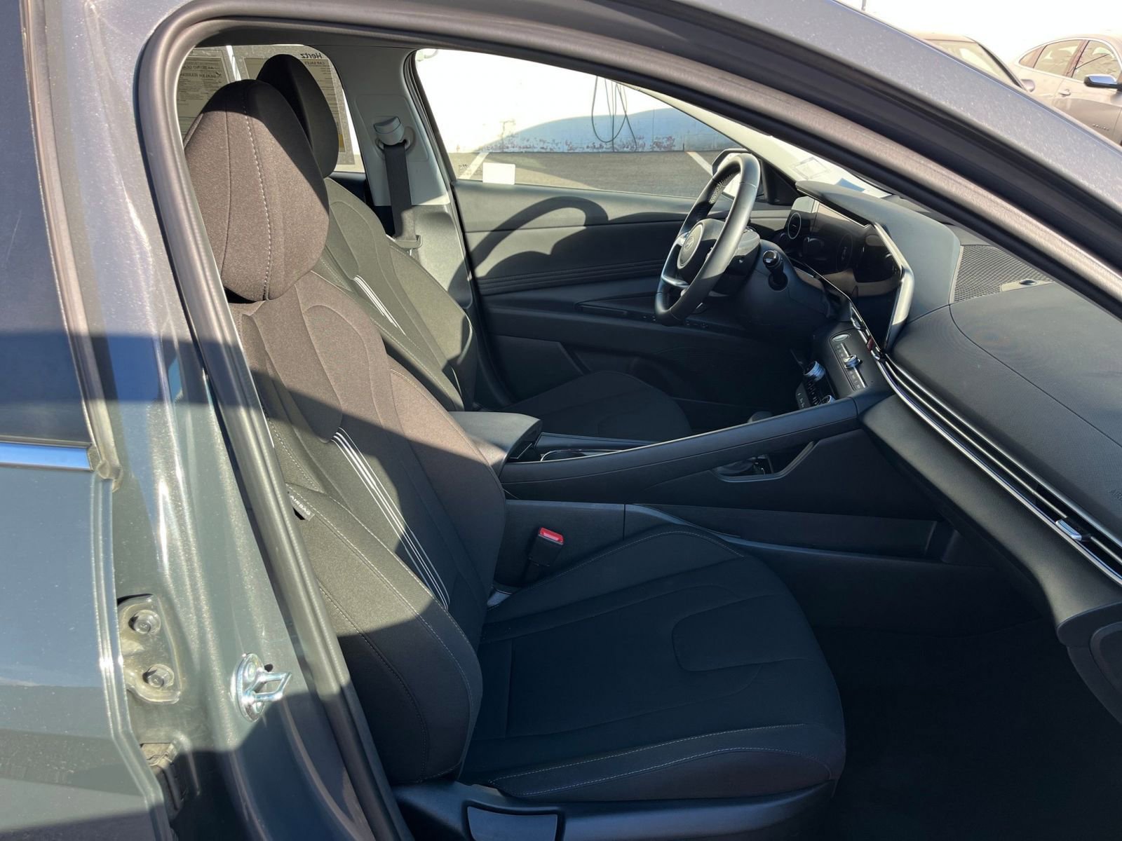 Thumbnail: 2025 Hyundai Elantra - 35