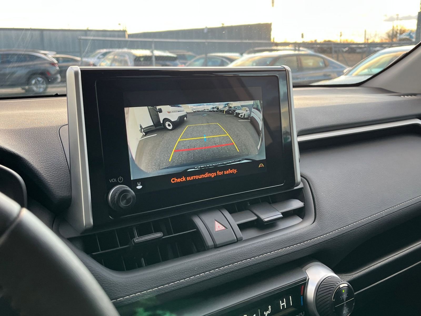 Thumbnail: 2025 Toyota RAV4 - 17