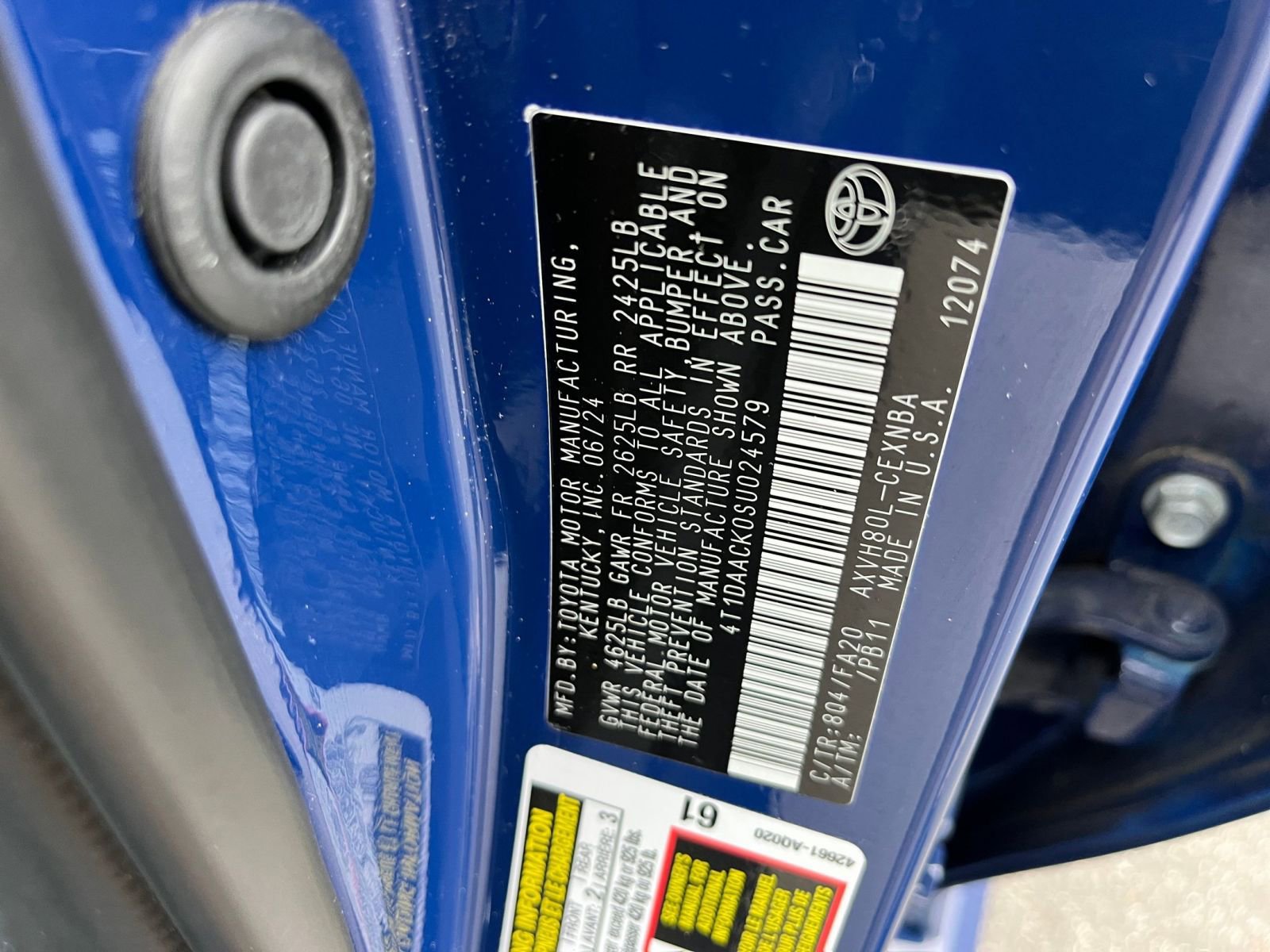 Thumbnail: 2025 Toyota Camry - 28