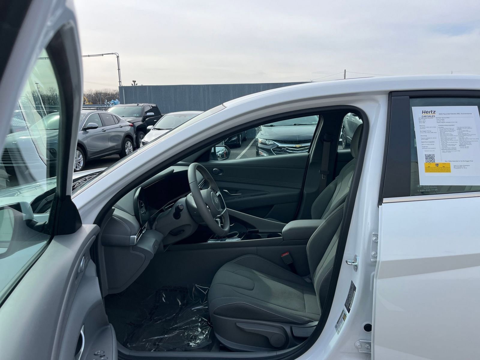 Thumbnail: 2025 Hyundai Elantra - 27